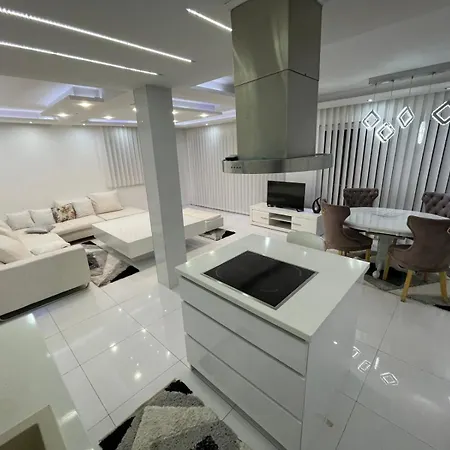 Apartamento Lux West Gate *
